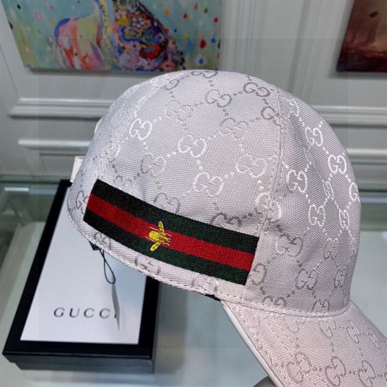 GUCCI GG CANVAS BASEBALL HAT – GH070