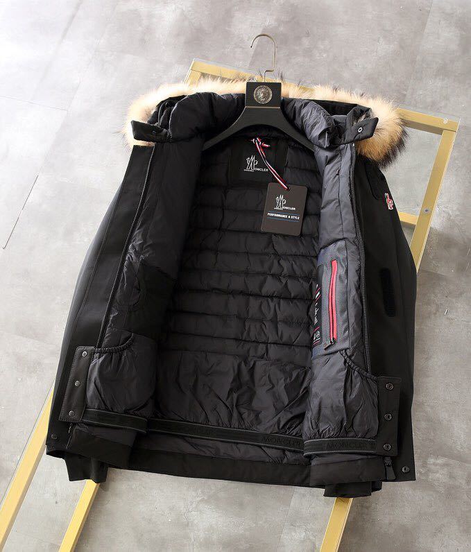 MONCLER COAT – MC128