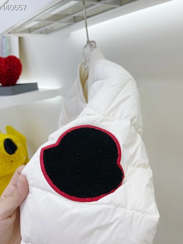 MONCLER JACKET – MC111