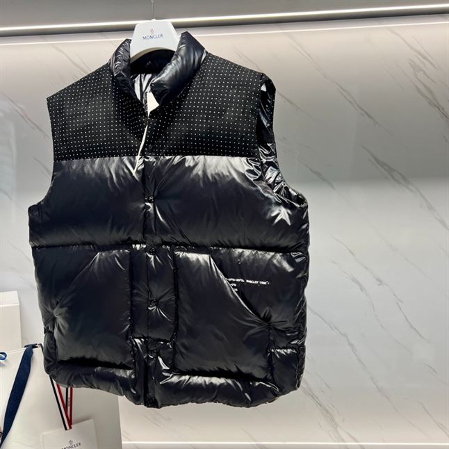 MONCLER GENIUS 7 MONCLER FRAGMENT OSTEEN VEST BLACK – MC030