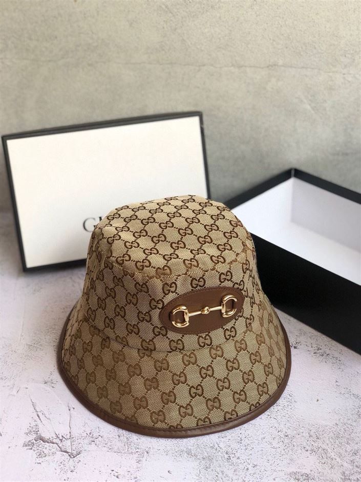 GUCCI GG CANVAS BUCKET HAT – GH095