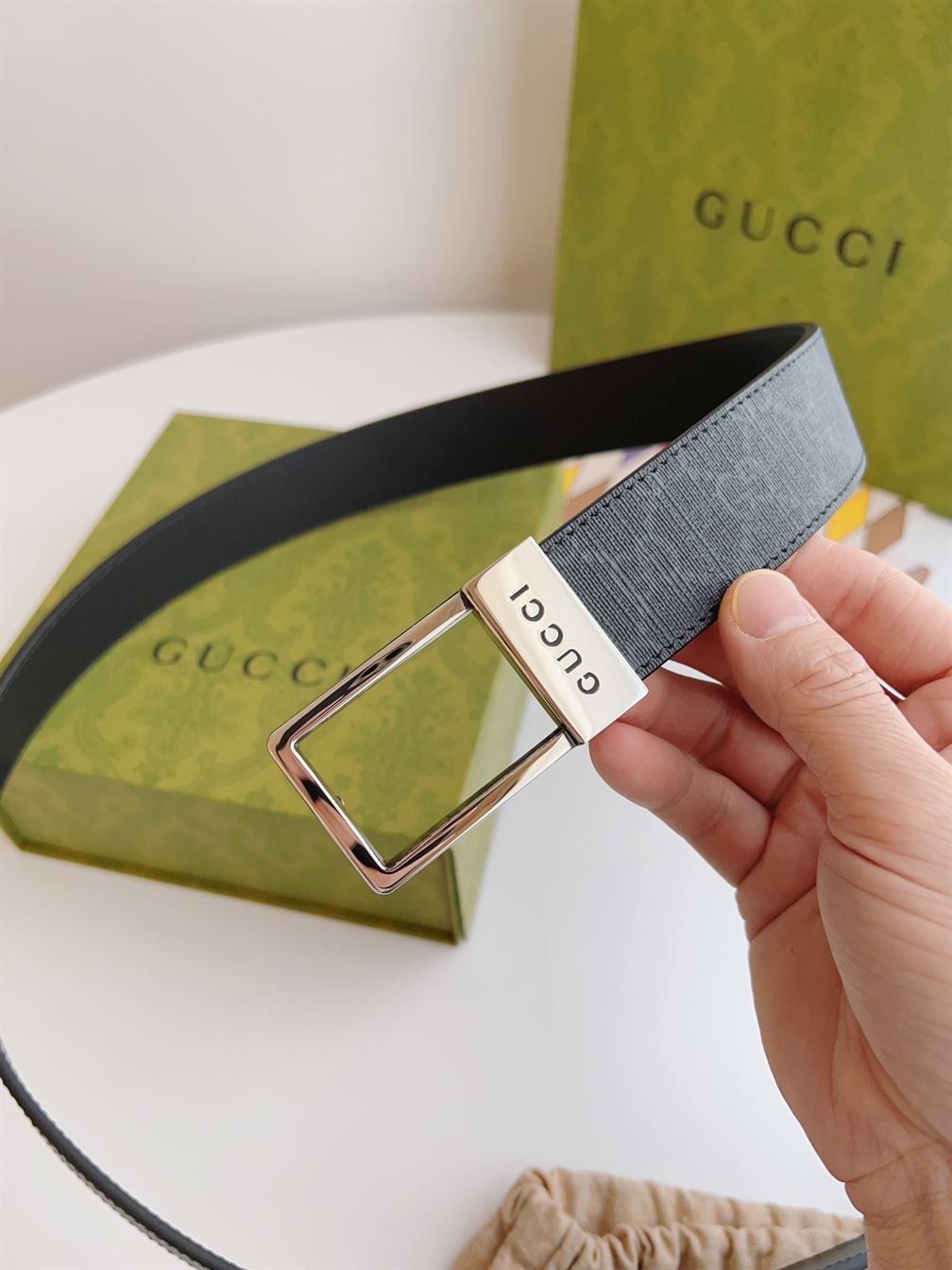 GUCCI GG BELT WITH RECTANGULAR BUCKLE – GB042