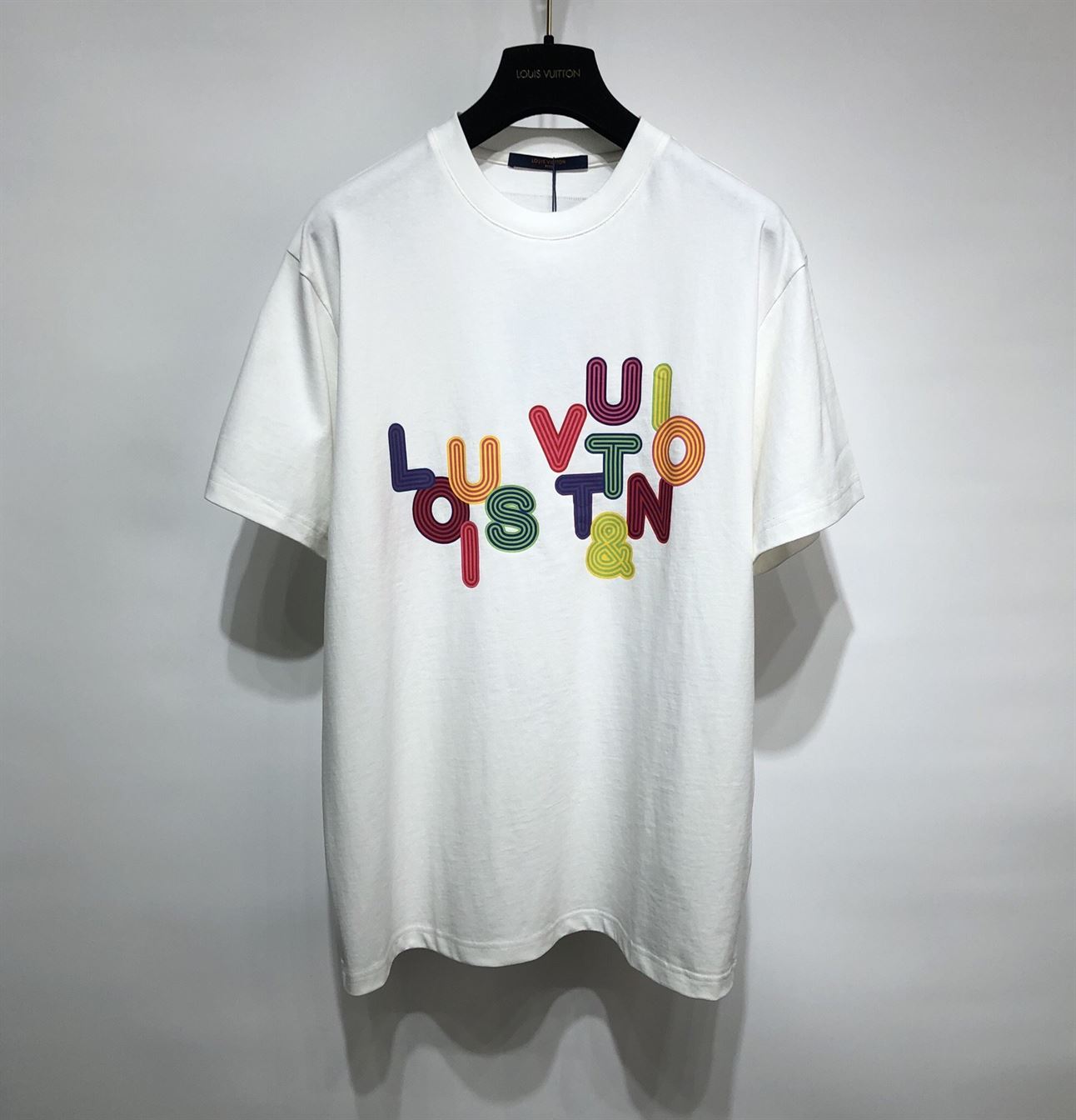 LOUIS VUITTON T-SHIRT – LVTS052
