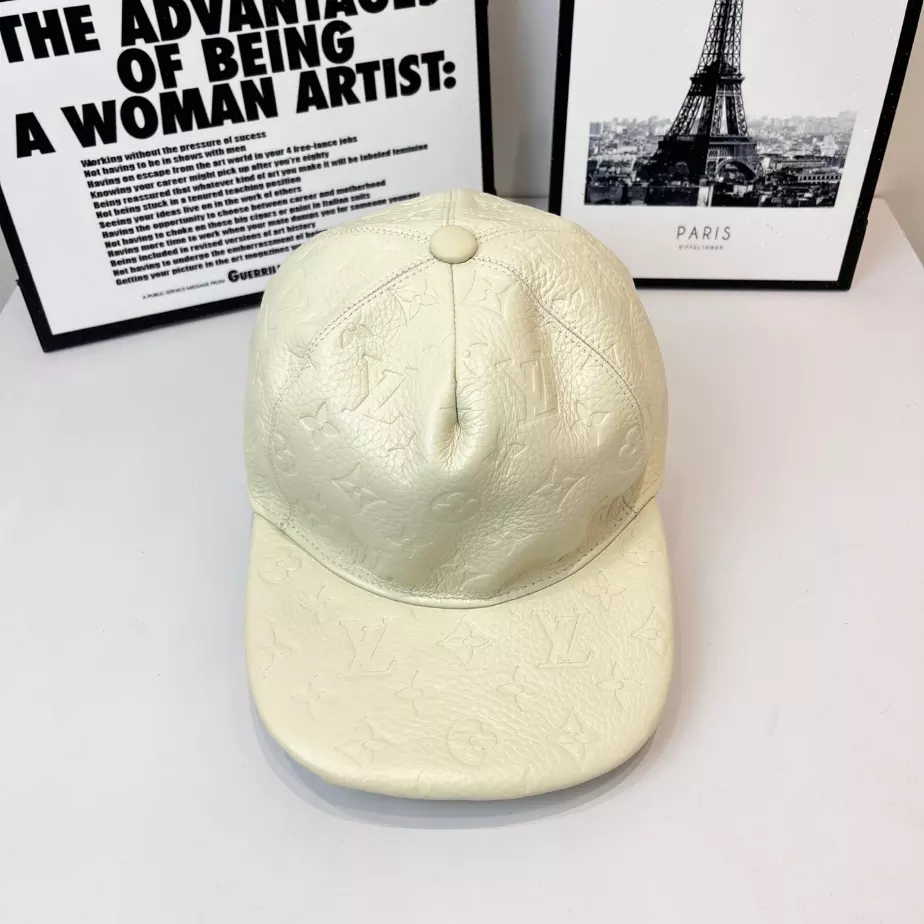 Louis Vuitton Caps – LVC030