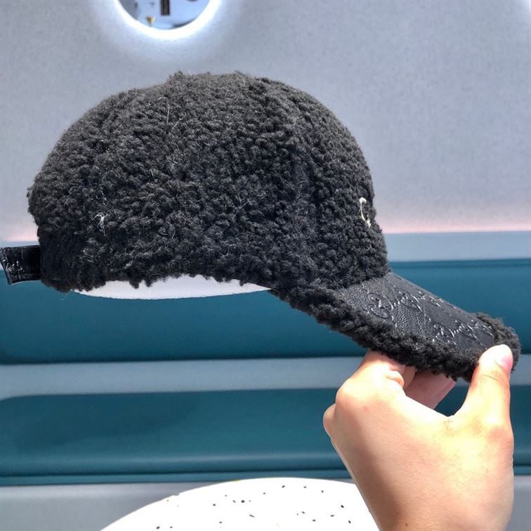 GUCCI HATS – GH062