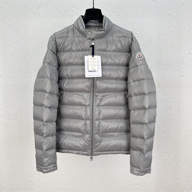 MONCLER ACORUS QUILTED DOWN JACKET IN GREY – MC058