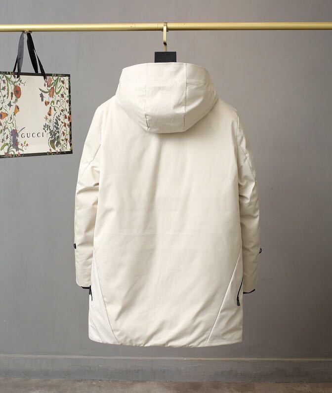 MONCLER COAT – MC135