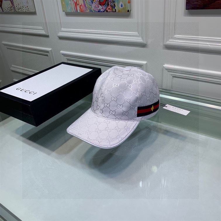 GUCCI GG CANVAS BASEBALL HAT – GH070