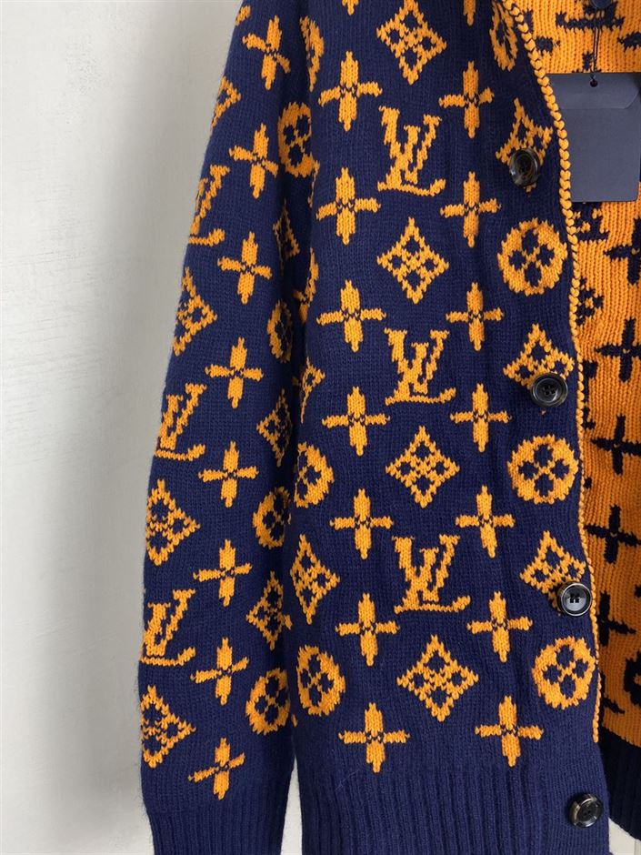 LOUIS VUITTON SIGNATURE CARDIGAN – LVH038