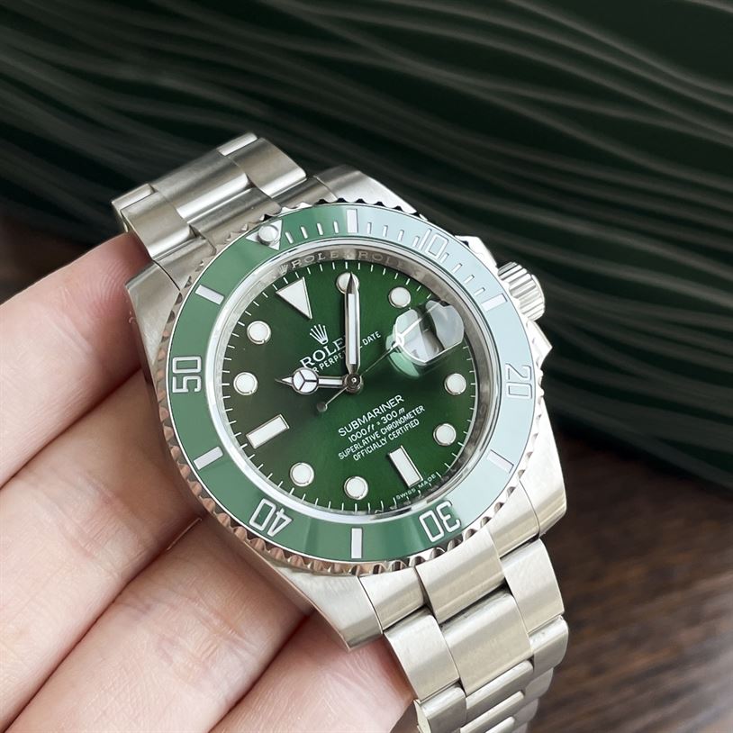 ROLEX SUBMARINER DATE – RL013