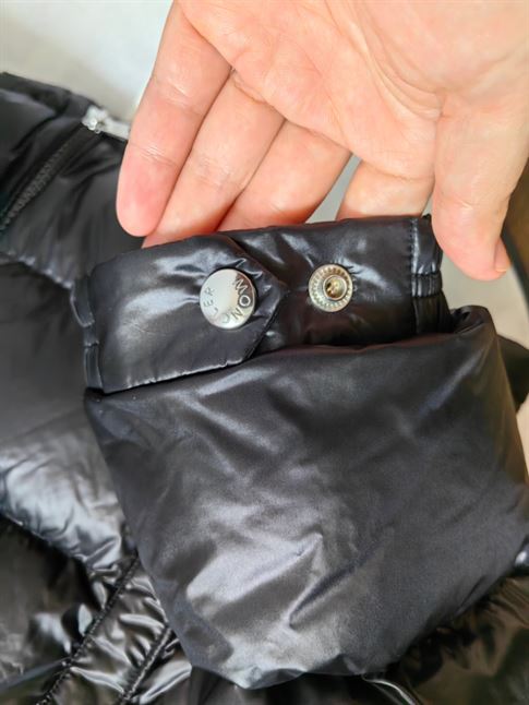 MONCLER BLACK WOLLASTONA DOWN JACKET – MC081