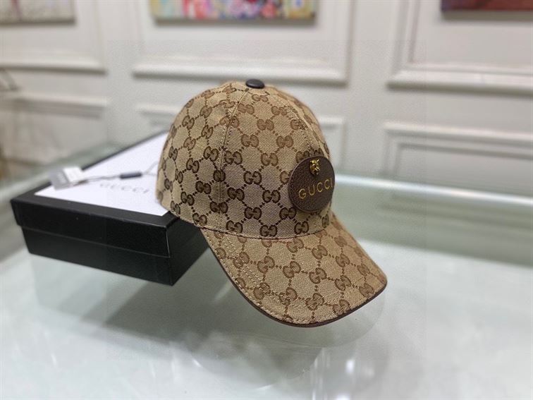 GUCCI GG CANVAS BASEBALL HAT – GH045