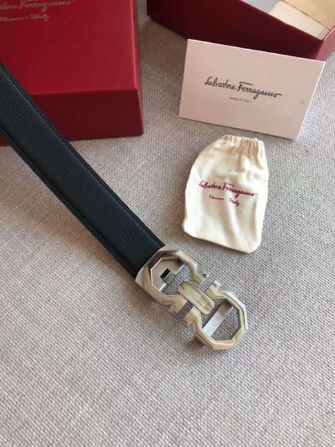 FERRAGAMO REVERSIBLE AND ADJUSTABLE GANCINI BELT – FB006