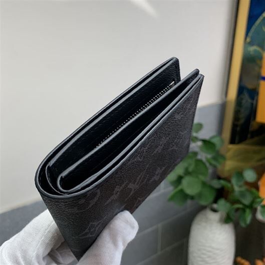 LOUIS VUITTON AMERIGO WALLET ECLIPSE CANVAS – WLV046