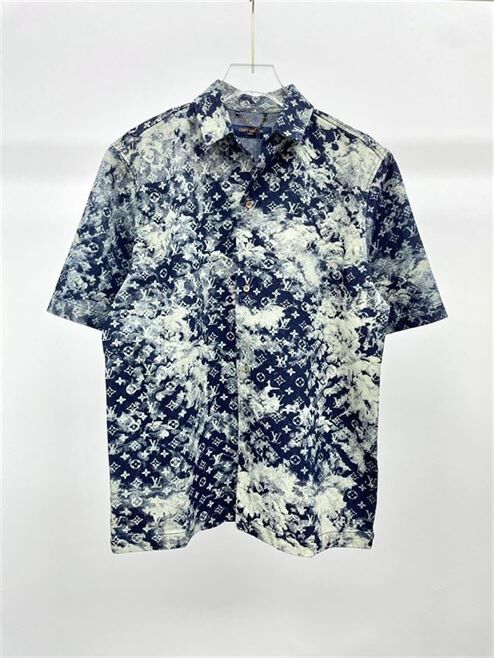 LOUIS VUITTON TAPESTRY MONOGRAM – LVTS050