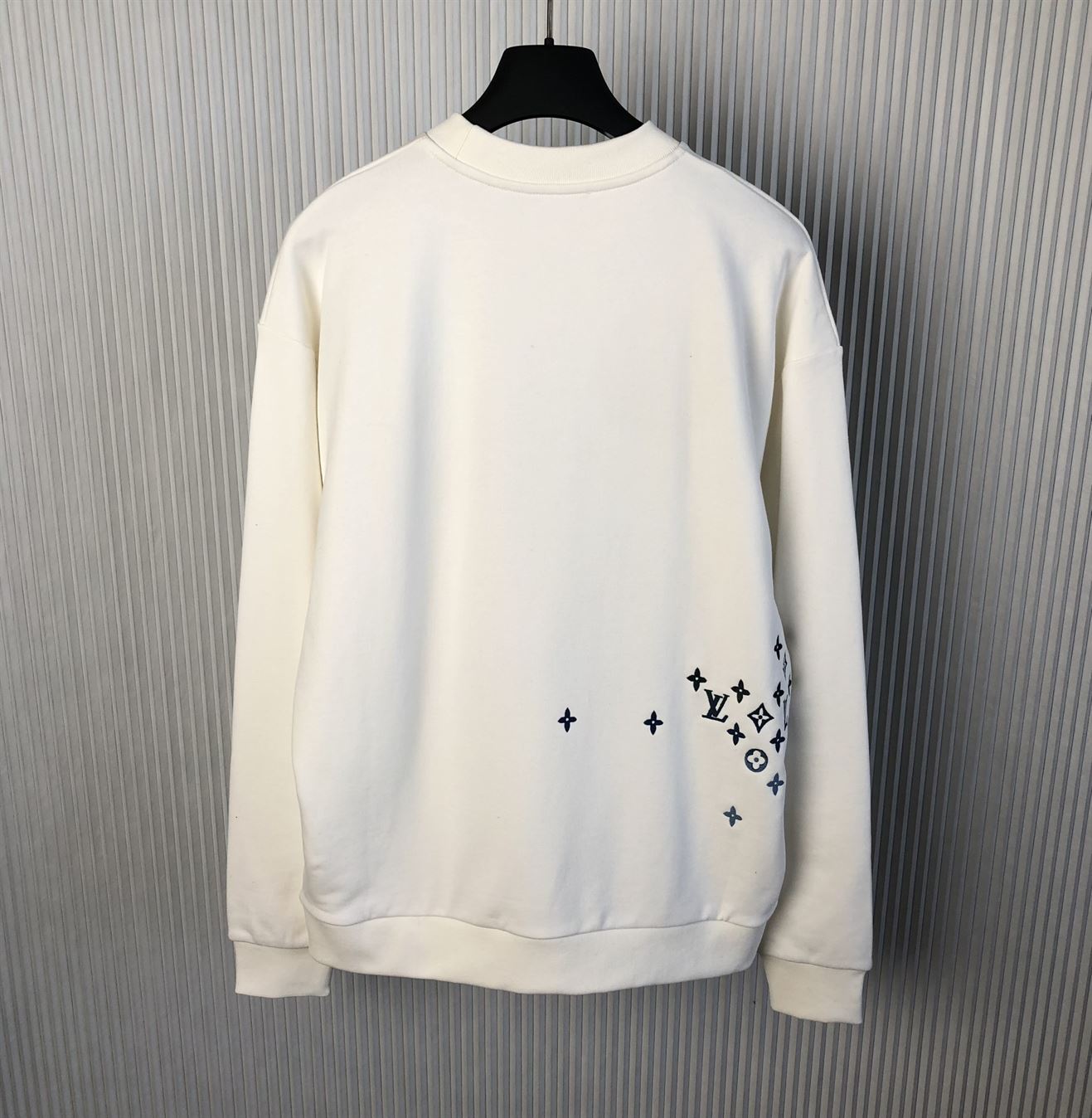 LOUIS VUITTON EMBROIDERED COTTON SWEATSHIRT MILK WHITE – LH065