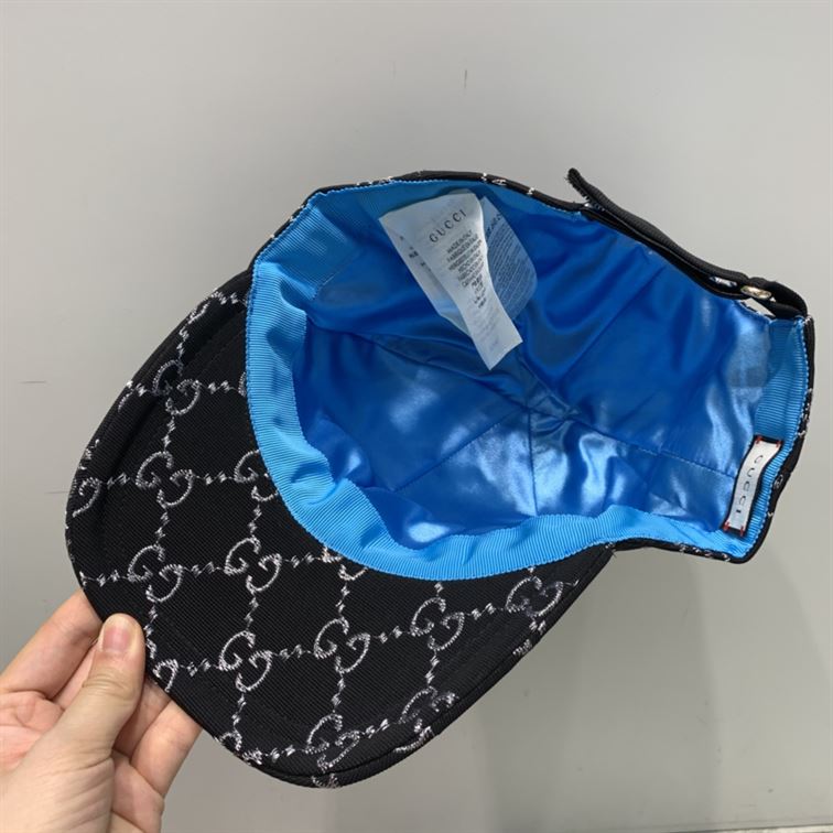 GUCCI GG CANVAS BASEBALL HAT – GH073