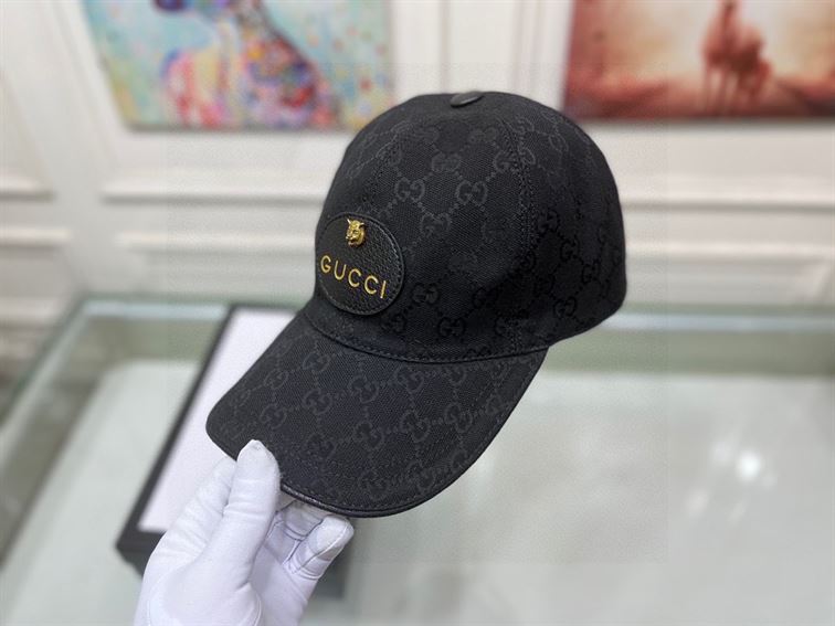 GUCCI GG CANVAS BASEBALL HAT – GH099