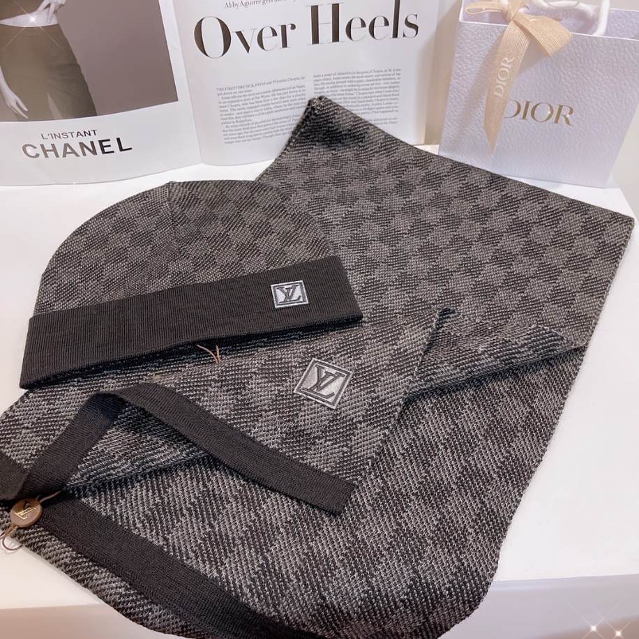 Louis Vuitton Lux Brown Caro Hats – LVC012