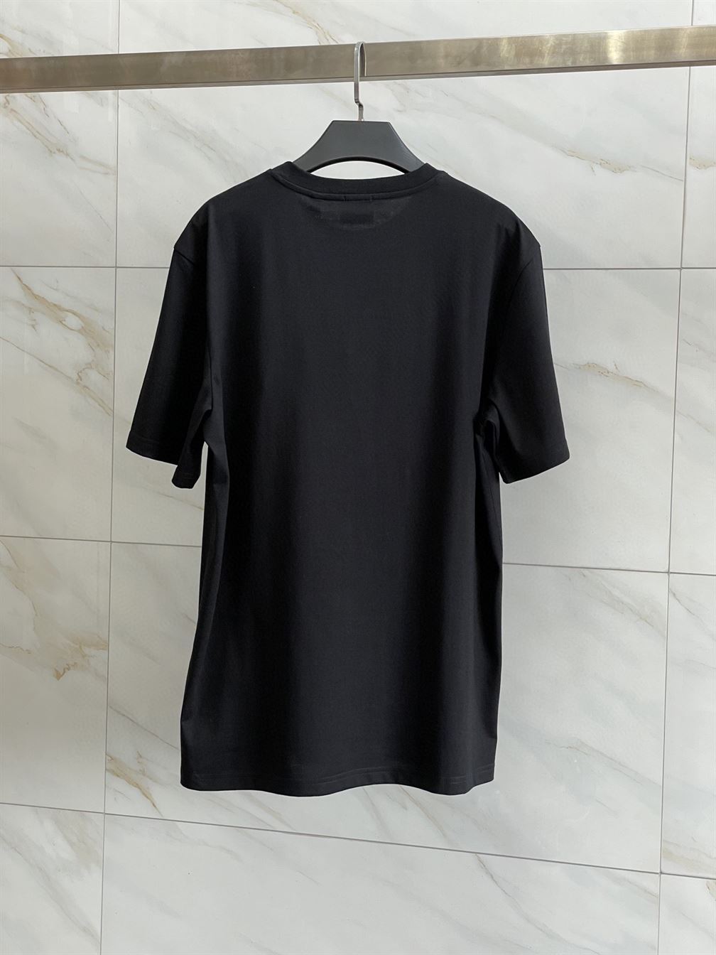 BURBERRY LOGO PRINT COTTON T-SHIRT – BRS032