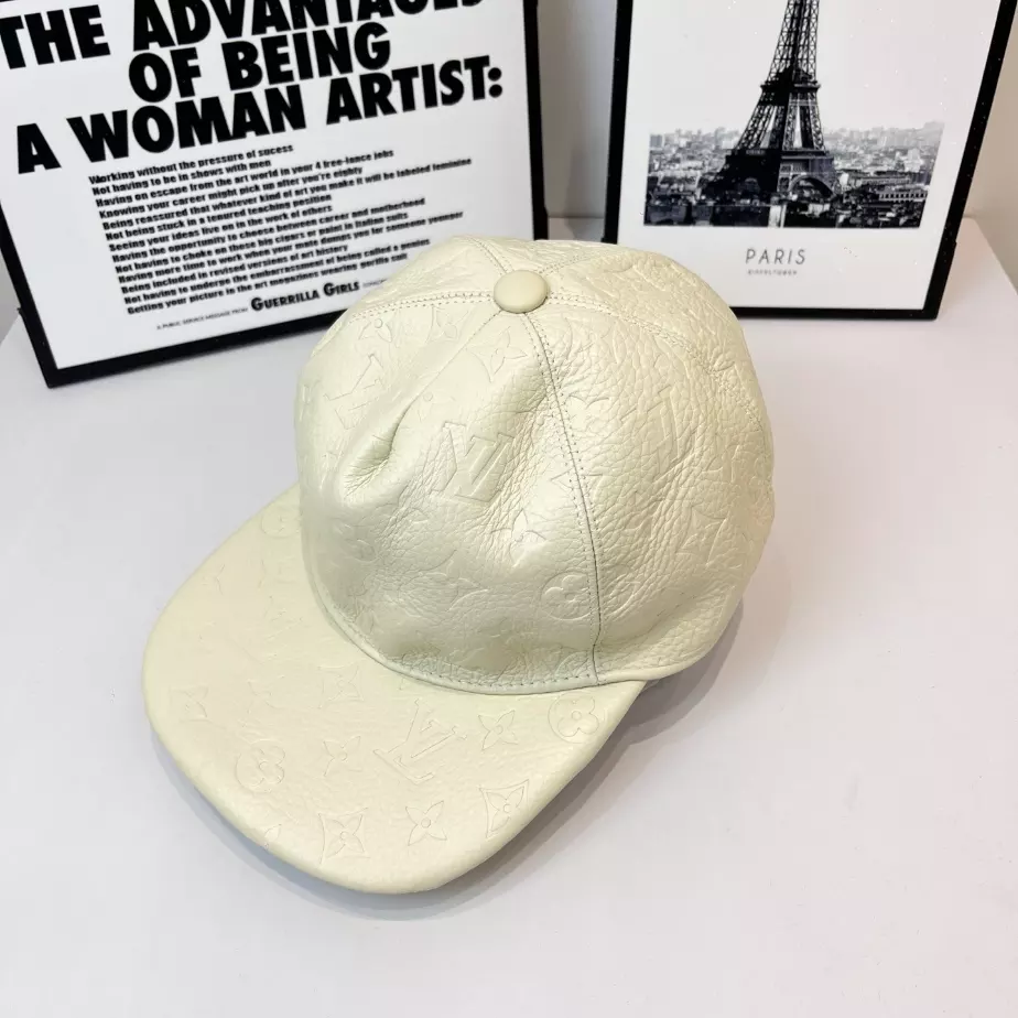 Louis Vuitton Caps – LVC030