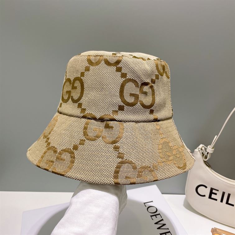 GUCCI JUMBO GG CANVAS BUCKET HAT – GH161