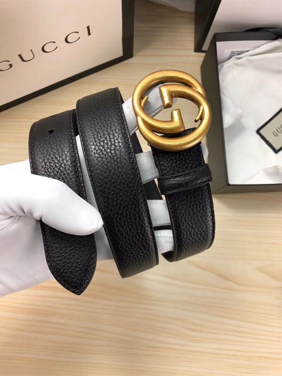 GUCCI MEN’S INTERLOCKING GG REVERSIBLE LEATHER BELT – GB020