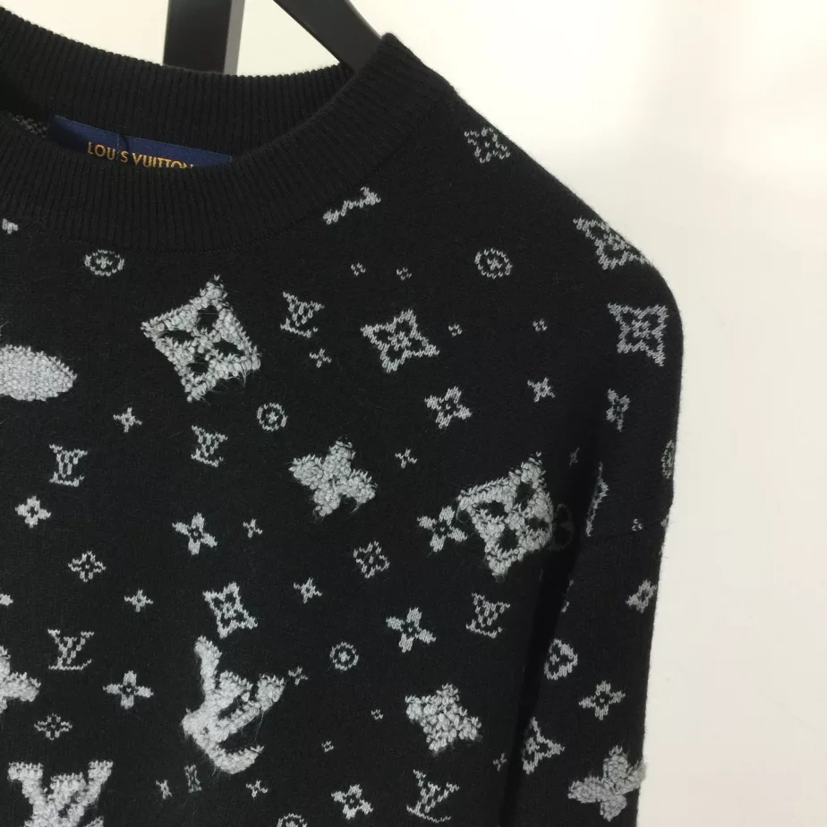 Louis Vuitton Crewneck Sweater – LH091