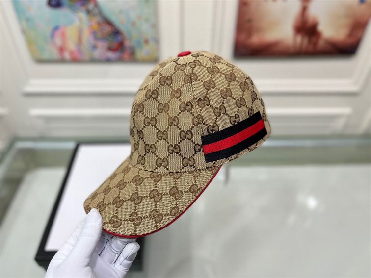 GUCCI GG CANVAS BASEBALL HAT – GH117