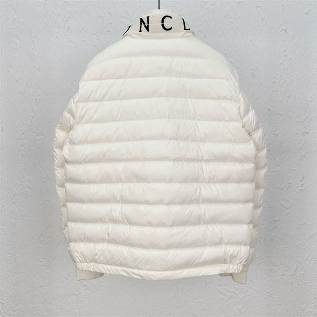 MONCLER JACKETS – MC048