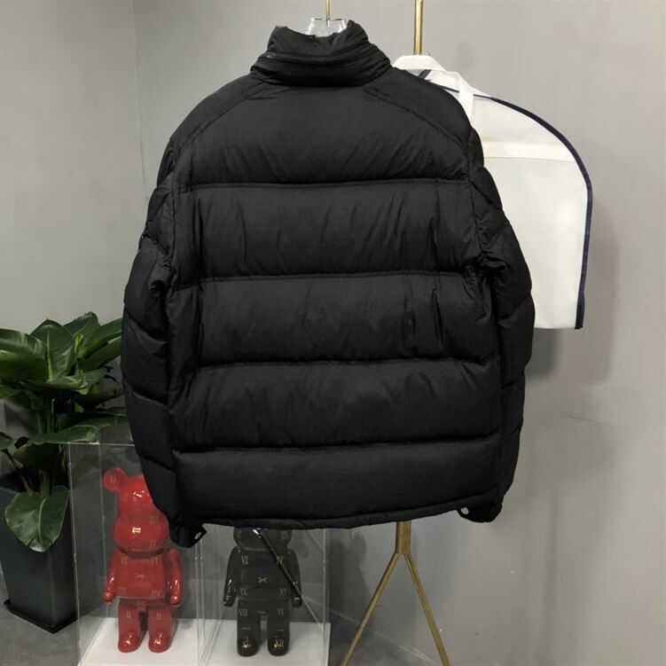 MONCLER COAT FOR MEN – MC003