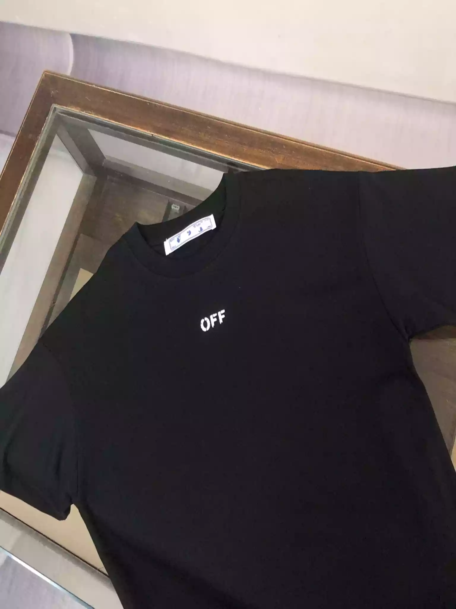 Off-White Black Logo Stitch T-shirt – OWS032