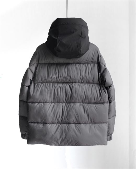 MONCLER JACKETS – MC075