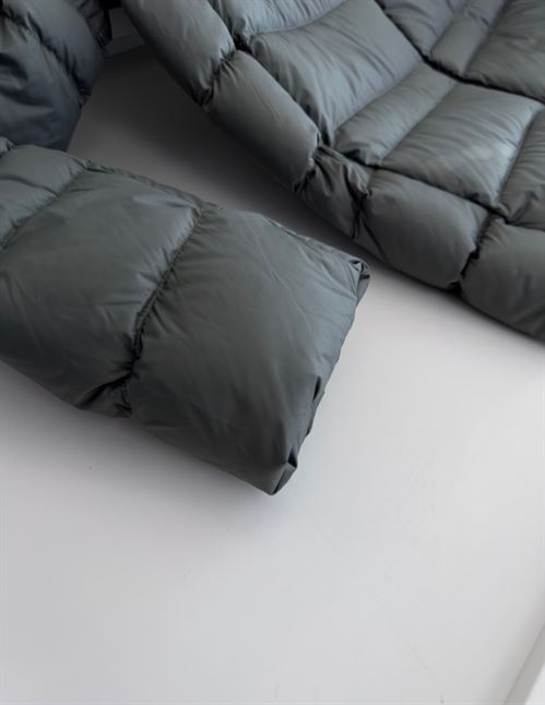 MONCLER JACKETS – MC085