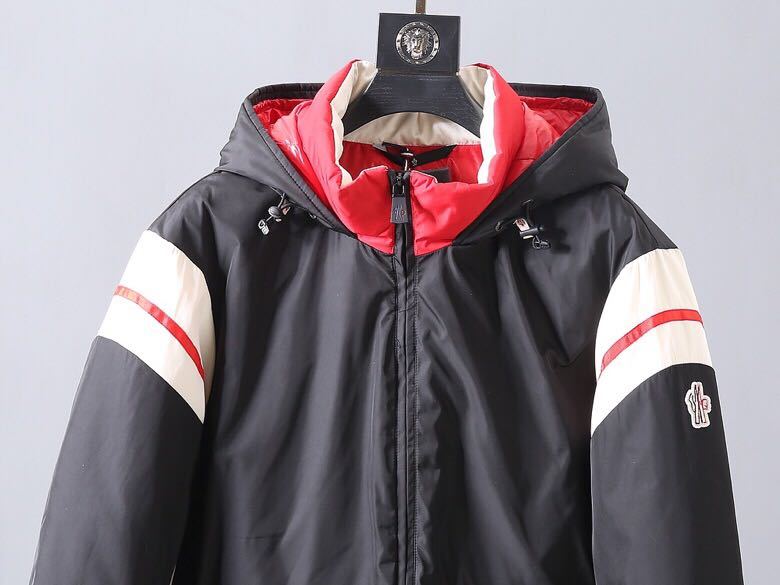 MONCLER COAT – MC140
