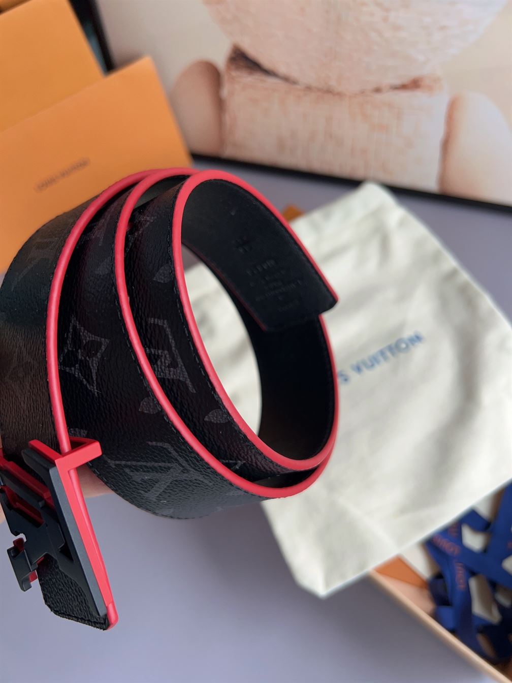 LOUIS VUITTON LV BROKEN 40MM REVERSIBLE BELT – LBE029