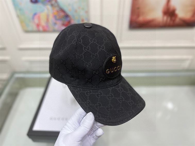 GUCCI GG CANVAS BASEBALL HAT – GH099