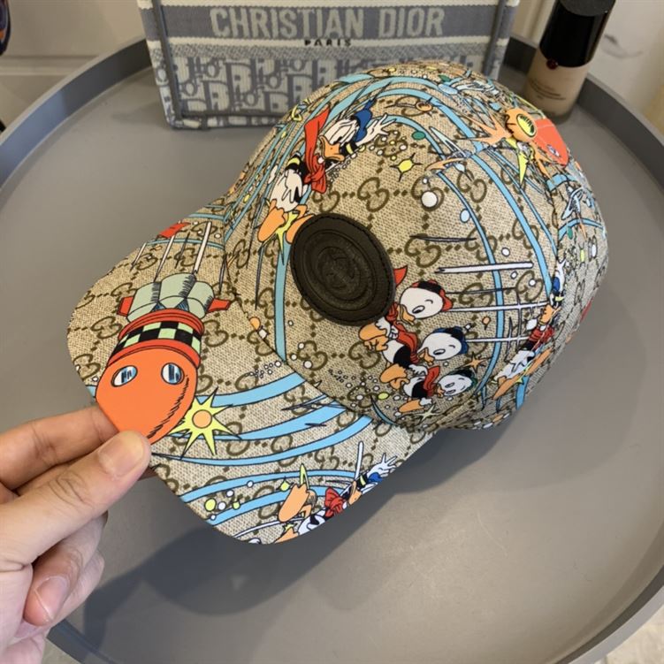 GUCCI GG CANVAS BASEBALL HAT – GH147