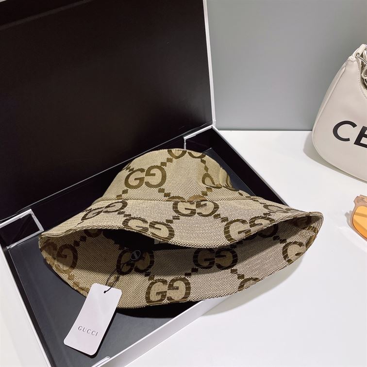 GUCCI JUMBO GG CANVAS BUCKET HAT – GH161