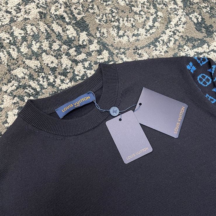 LOUIS VUITTON MONOGRAM MIX CASHMERE CREWNECK – LVH035