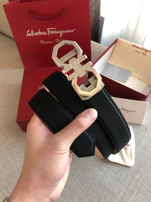 FERRAGAMO REVERSIBLE AND ADJUSTABLE GANCINI BELT – FB006