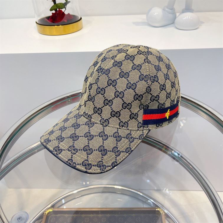 GUCCI GG CANVAS BASEBALL HAT – GH074