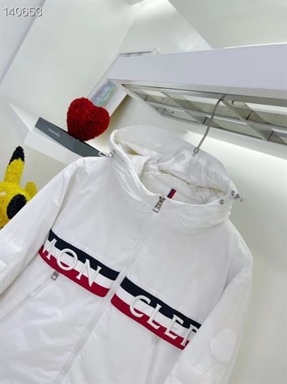 MONCLER OLARGUES HOODED DOWN JACKET – MC113