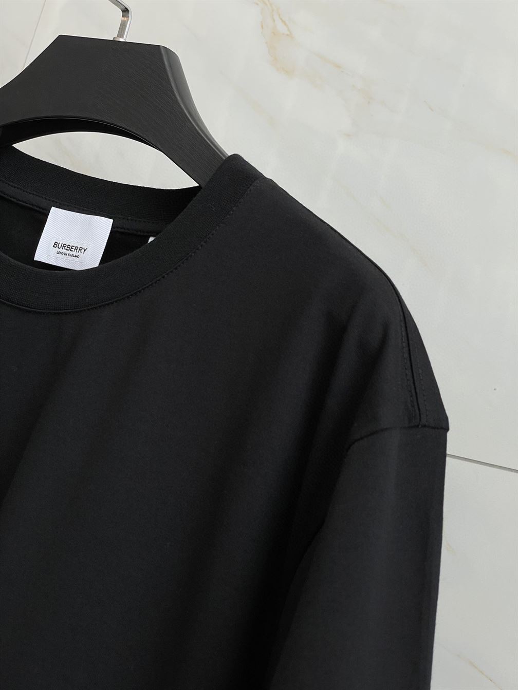 BURBERRY LOGO PRINT COTTON T-SHIRT – BRS032