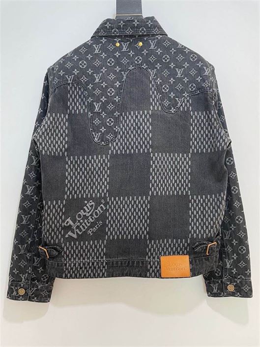 LOUIS VUITTON X NIGO GIANT DAMIER WAVES MNGM DENIM JACKET NOIR – LVC001