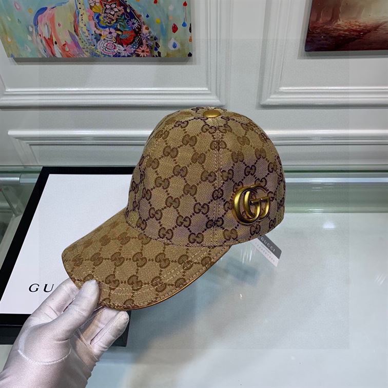 GUCCI GG CANVAS BASEBALL HAT – GH082