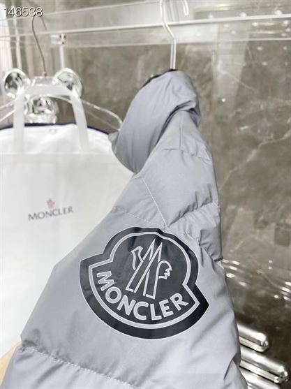 MONCLER COAT – MC115