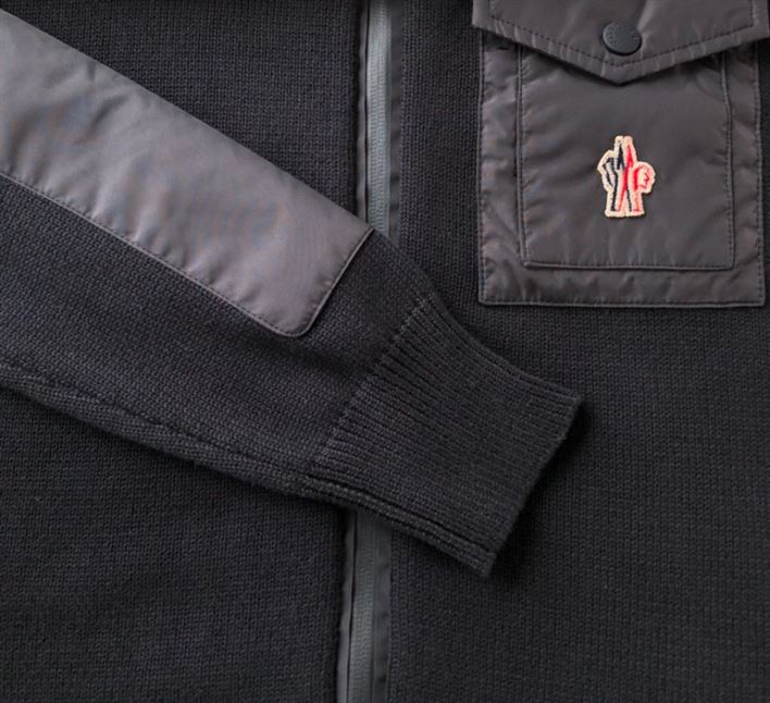 MONCLER HOODED WOOL CARDIGAN – MC041