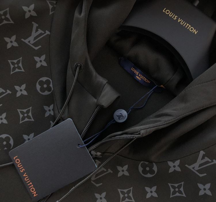 LOUIS VUITTON HOODIE – LVH023