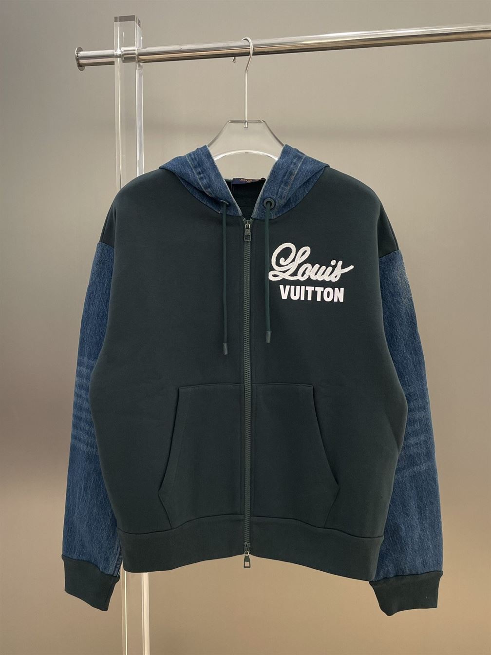 LOUIS VUITTON HYBRID DOODIE DENIM JACKET – LVC032